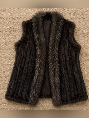 Long Dark Brown Fur Vest – Chic Layering Piece